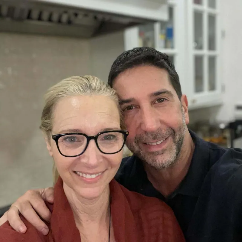 Lisa Kudrow David Schwimmer Keep Promise Meet After Friends Reunion