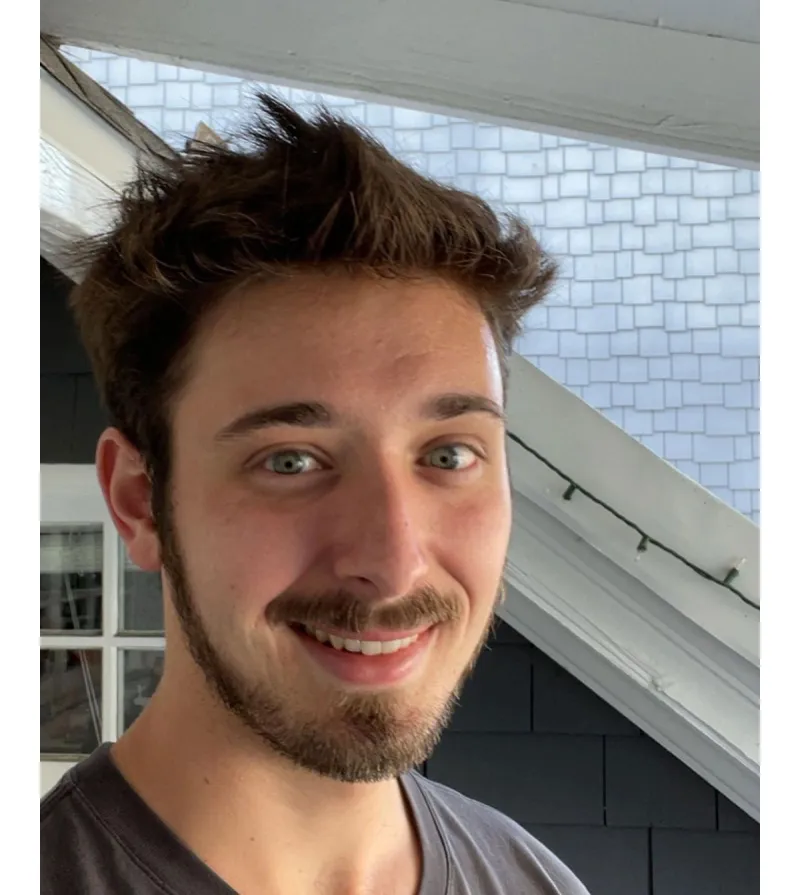 Lisa Kudrow Son Thought Jennifer Aniston Was His Mom Friends Julian Murray Stern 3