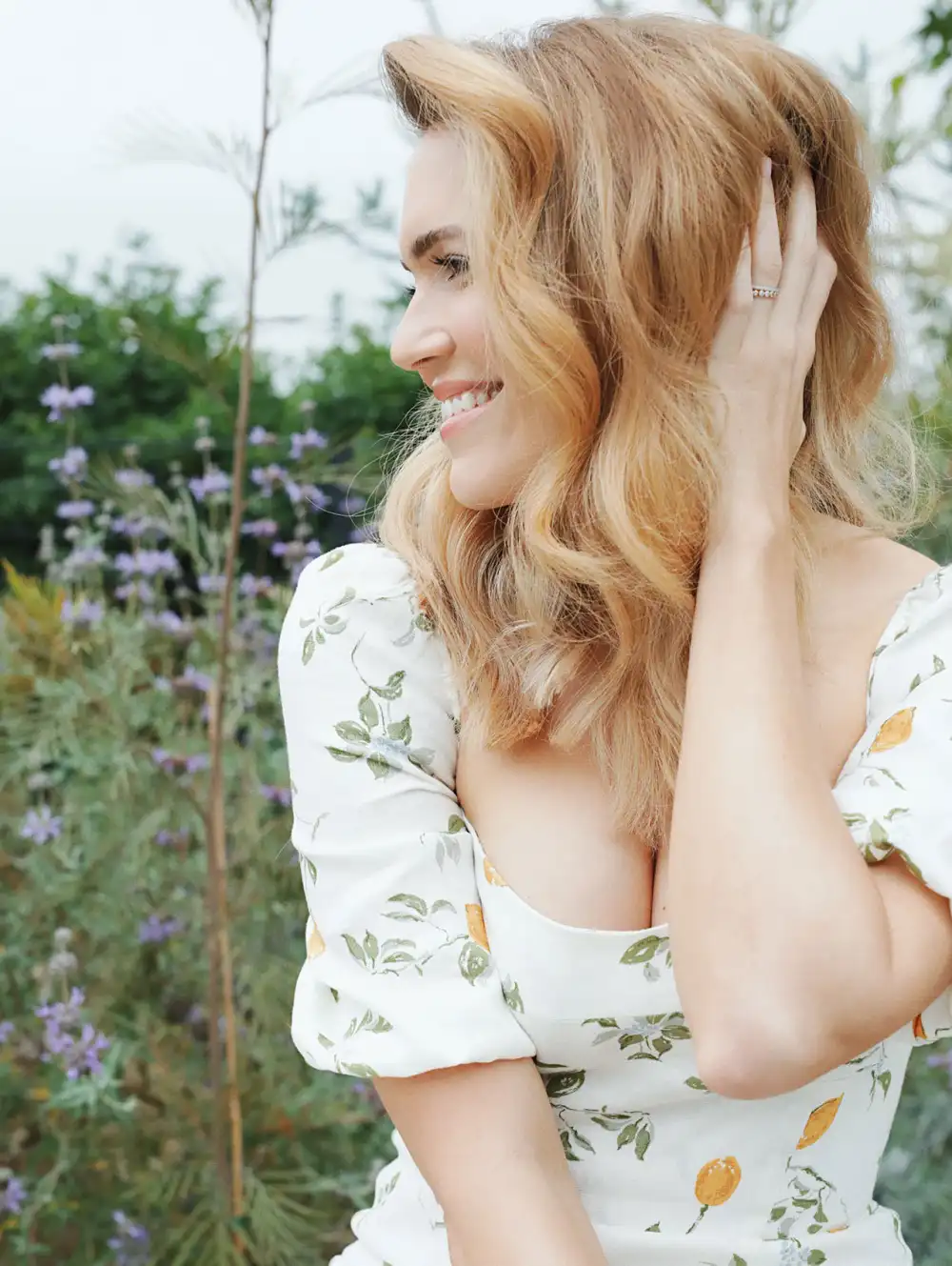 Mandy Moore Dyes Hair &lsquo;Princess Diaries&rsquo; Blonde Thanks to $9 Box Color: Pic