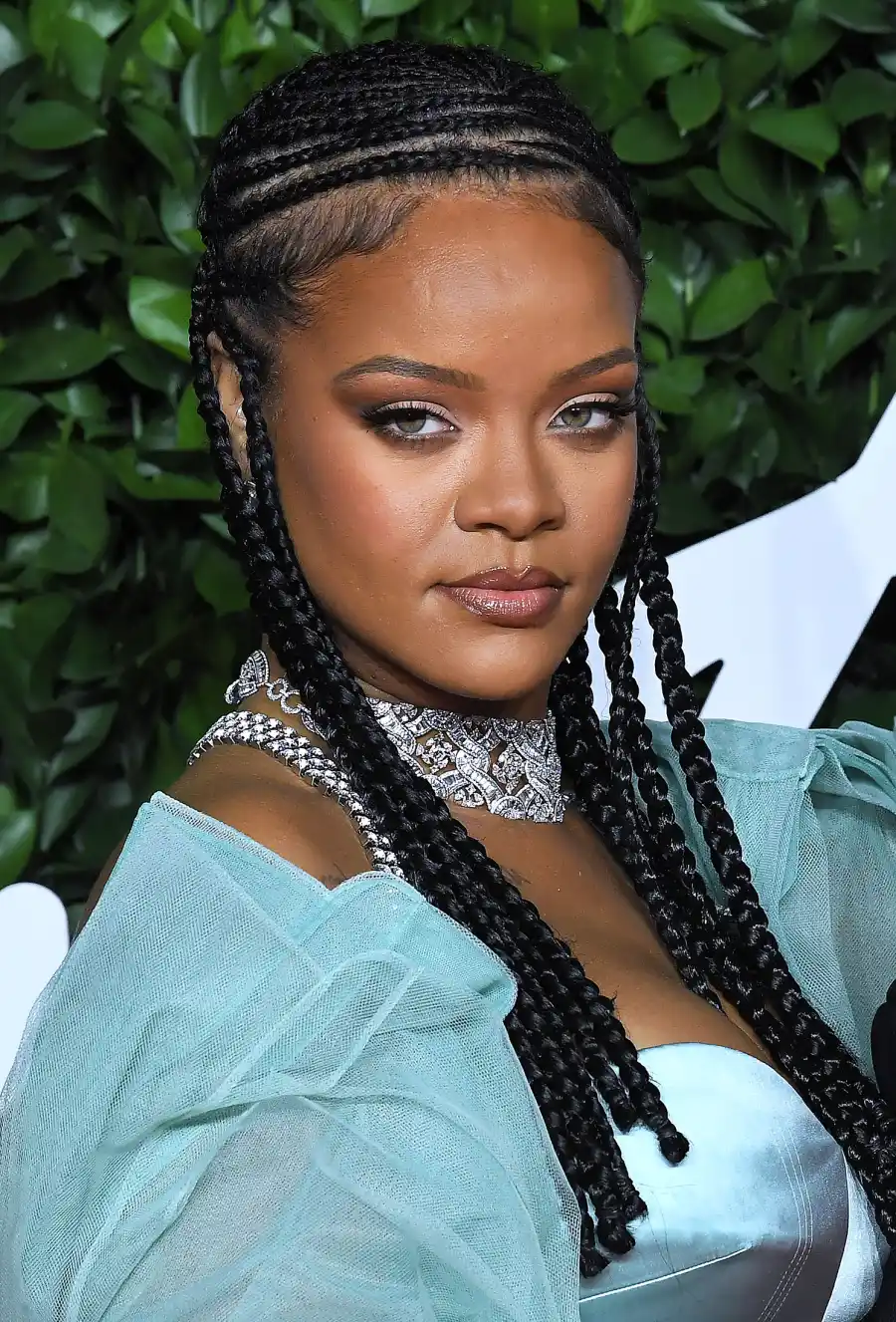 Rihanna’s Most Fabulous Hair Transformations of All Time: Photos