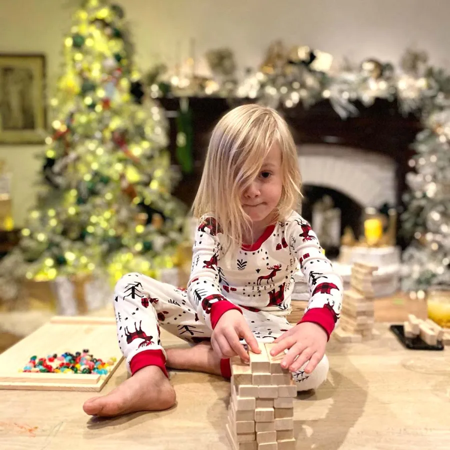 Tori Spellings Family Album