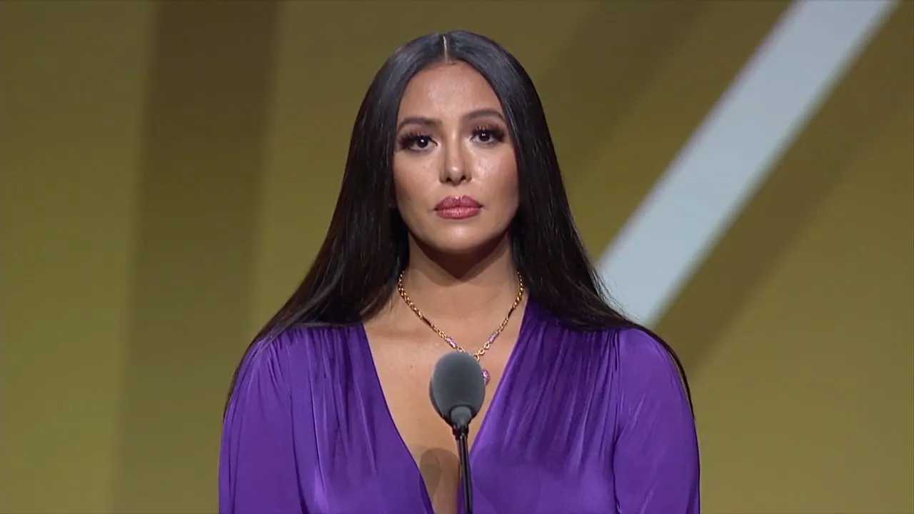 Vanessa Bryant on Keeping Kobe Grounded: ‘I Used to Always Avoid Praising My Husband in Public’