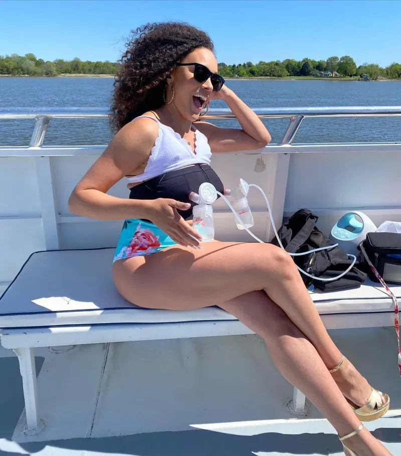 Ashley Darby Celebrity Moms Pumping Breast Milk