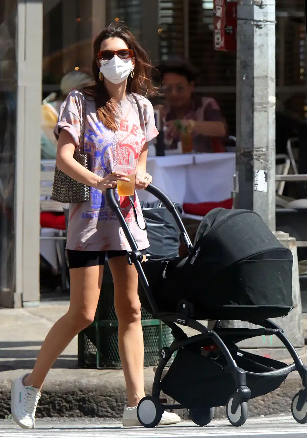 emily-ratajkowski-emrata-reebok-club-c-sneaker