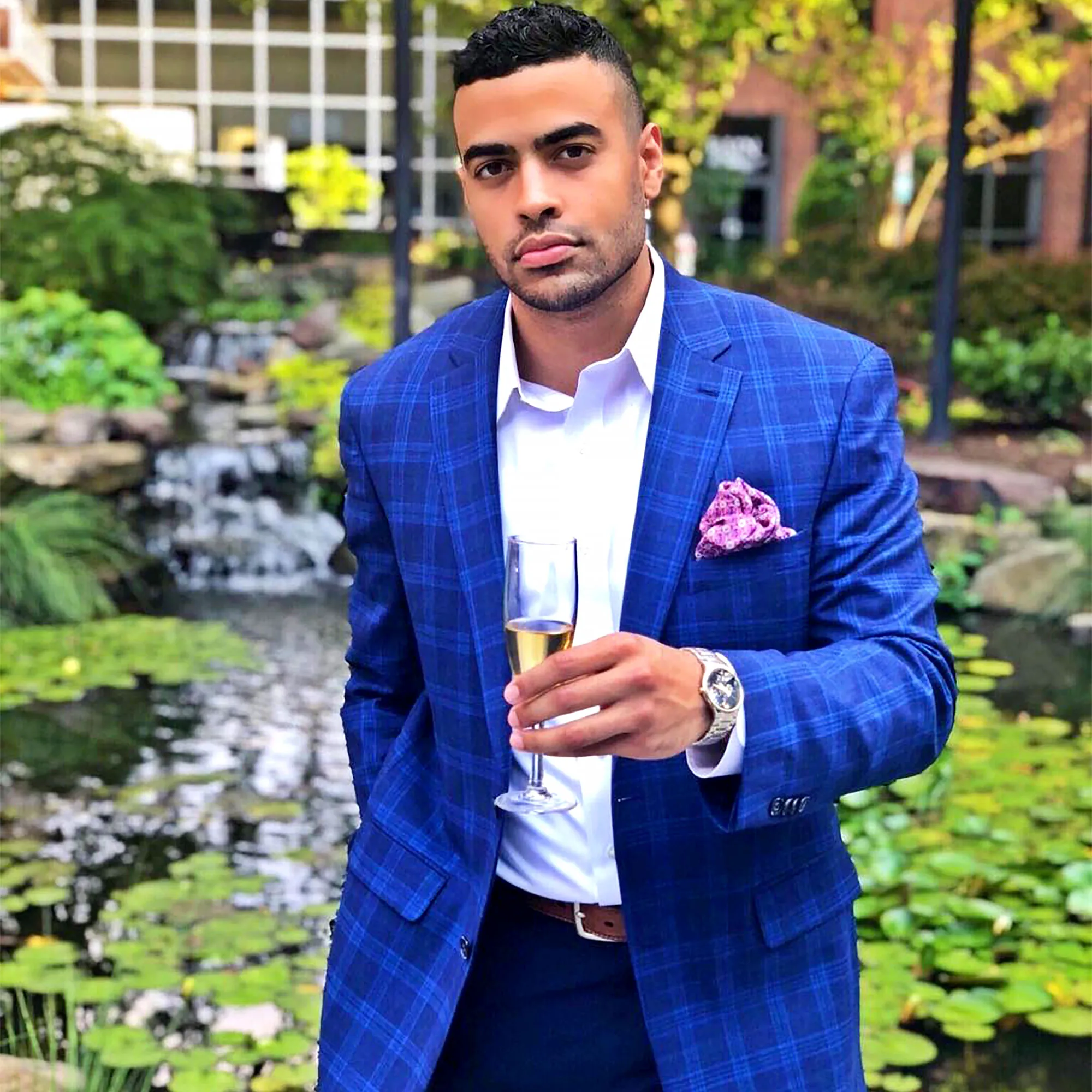 5 Things to Know About Katies Bachelorette Contestant Justin Glaze