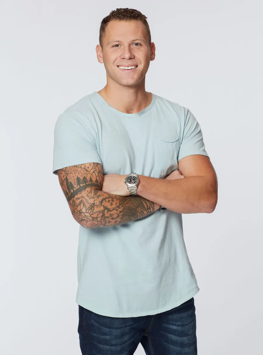 Bachelorette's Aaron and Cody's Mysterious Feud Gets Physical