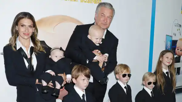 Alec Baldwin and Hilaria Baldwin Adorably Match 6 Kids at ‘Boss Baby: Family Business’ Premiere: Photos