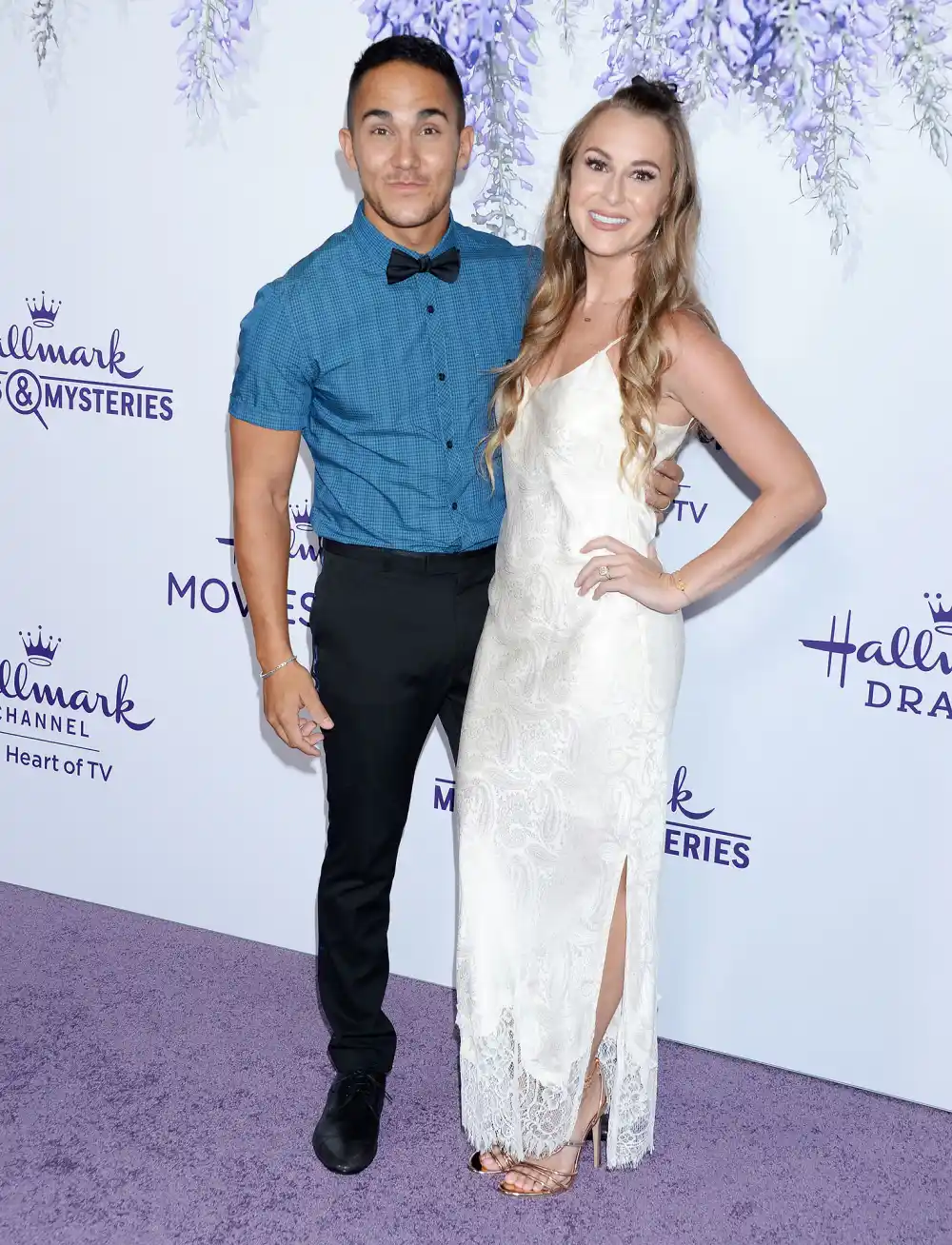 Alexa PenaVega Conceiving 4th Baby With Carlos