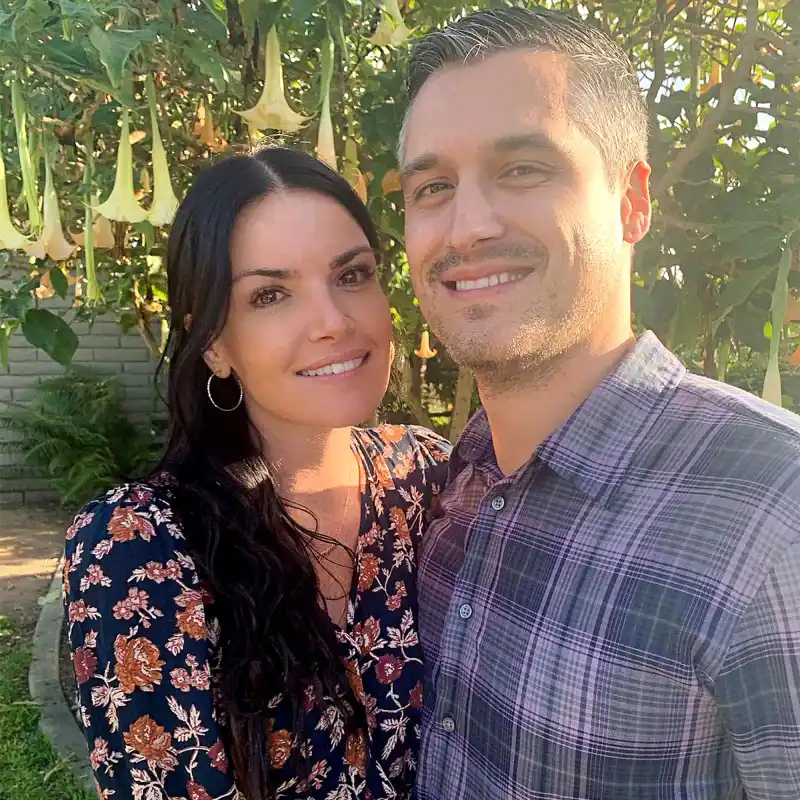 Bachelors Courtney Robertson Expecting Baby No 2 With Humberto Preciado
