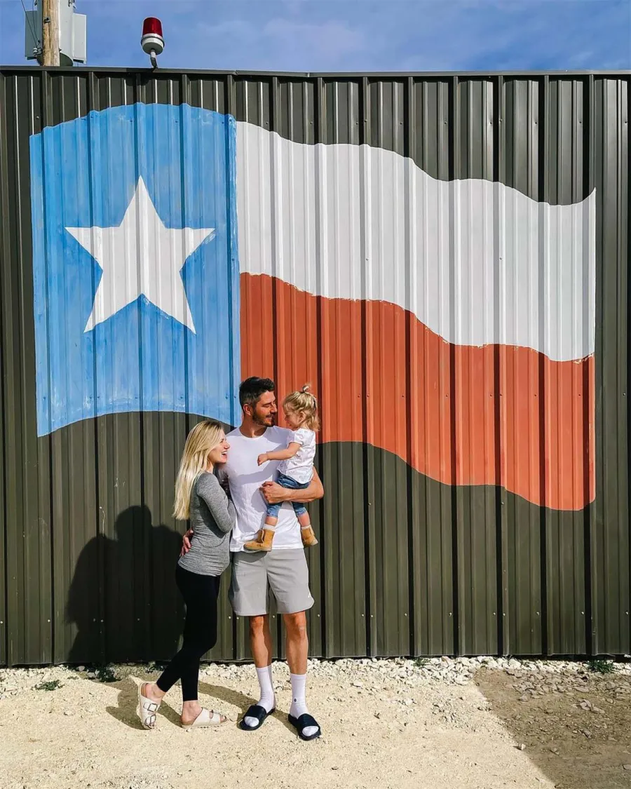 Bachelors Lauren Burnham Arie Luyendyk Jrs Family Album Over Years Photos