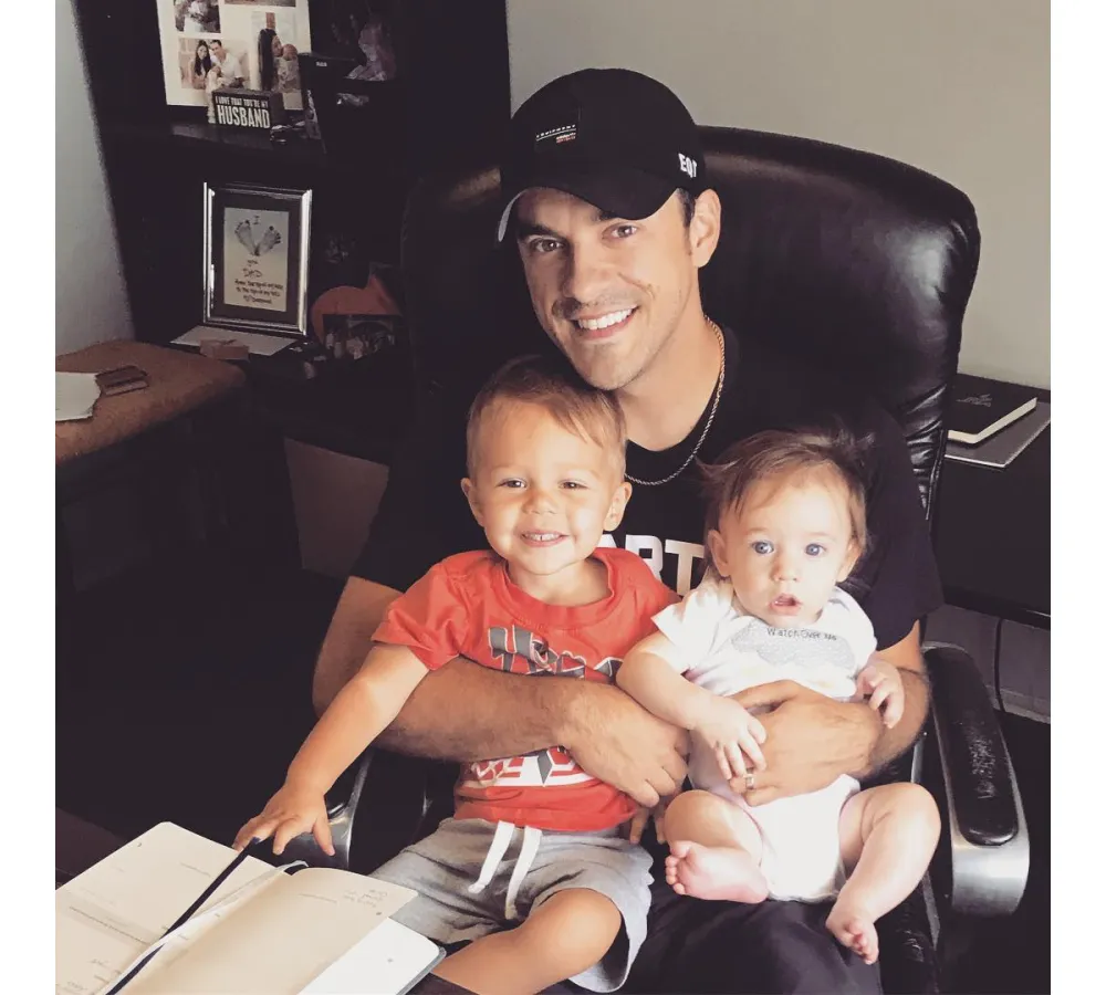 Big Brother Dan Gheesling Wife Chelsea Gheesling Is Pregnant Expecting Their 3rd Child 2