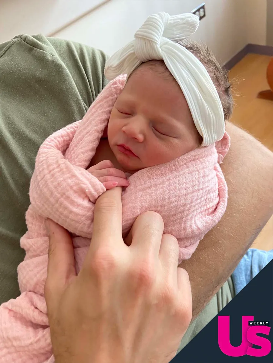 Bringing Up Bates Tori Bates Gives Birth Welcomes 3rd Child With Bobby Smith