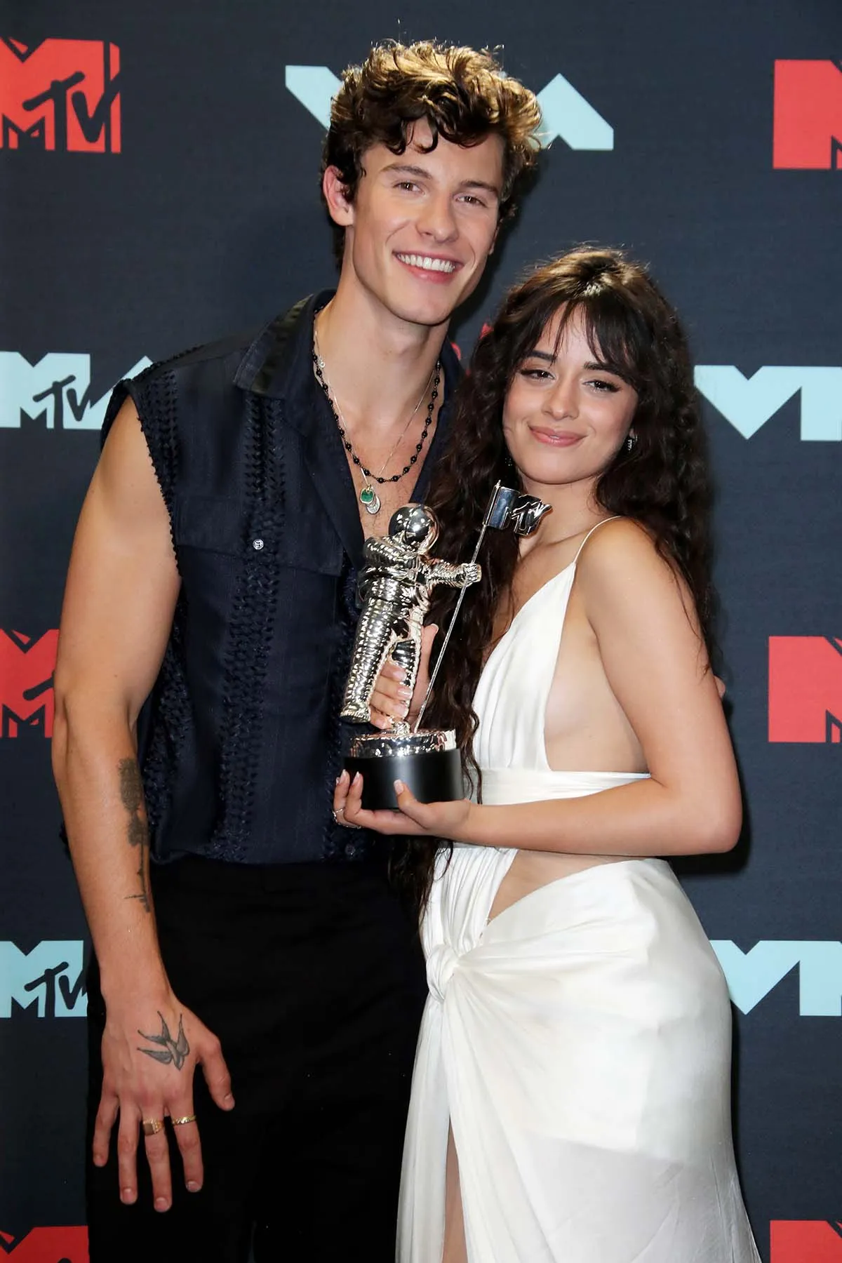 Camila Cabello Is Pregnant Expecting Her 1st Child With Shawn Mendes