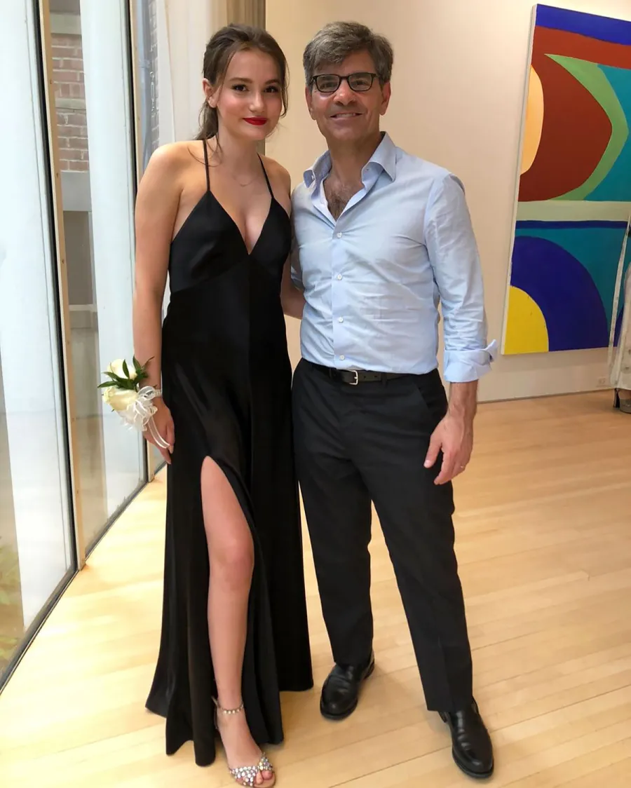 See Jennie Garth’s Daughter Lola and More Celebs' Kids Attending 2021 Prom