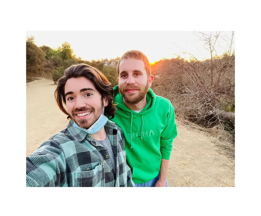 Celebrities Who Started Dating After Years of Friendship