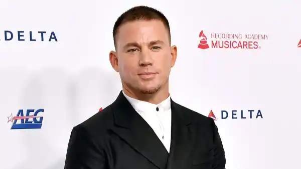 Channing Tatum Shares 1st Photo of Daughter Everly Face During Beach Trip