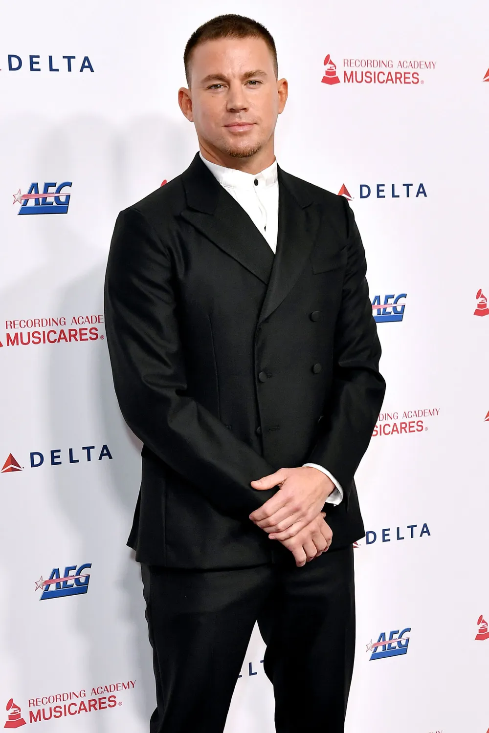 Channing Tatum Shares 1st Photo of Daughter Everly Face During Beach Trip