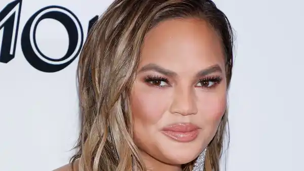 Chrissy Teigen Faces Bullying Accusations Over Past Messages: Timeline
