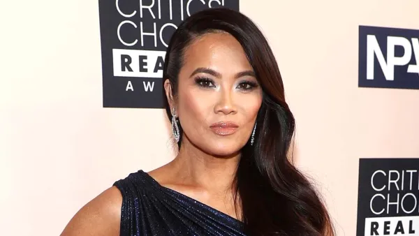 Dr. Pimple Popper Sandra Lee Tackles Biggest Case in Season 6 Trailer