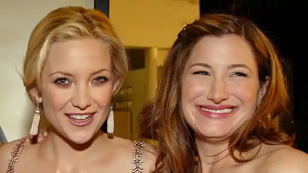 Former Costars Kate Hudson and Kathryn Hahn Reunite for Double Date