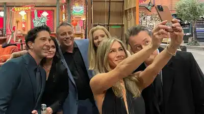 Secret Huddle, Selfies and More! 'Friends' Cast Share BTS Photos From 'Reunion' Special