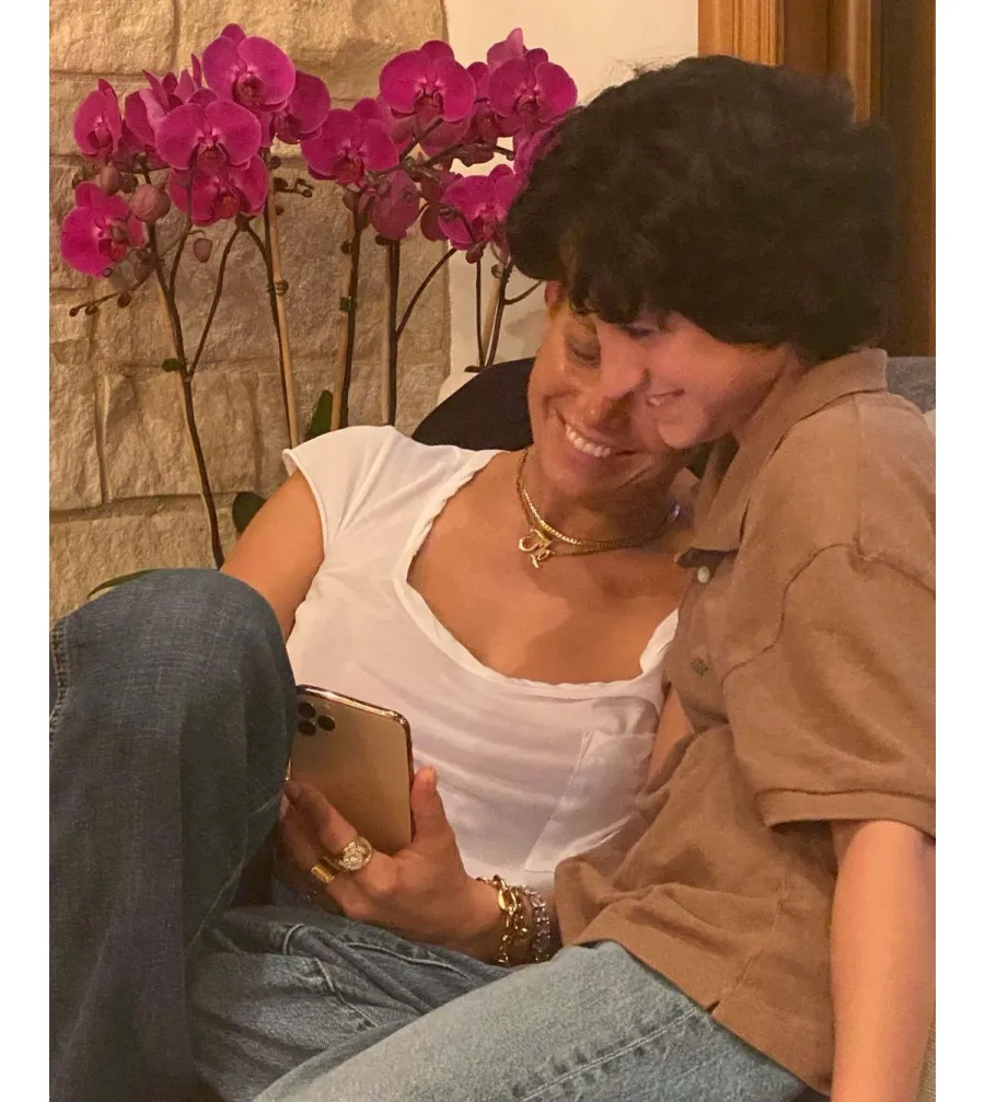 Jennifer Lopez Shares Sweet Shots With Her Twins Emme and Maximilian Amid Ben Affleck Reunion 5