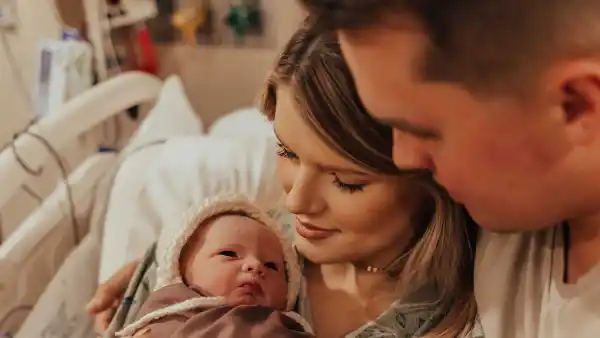 Josie Bates Reveals Newborn Daughter Hazel Is in NICU Battling Jaundice