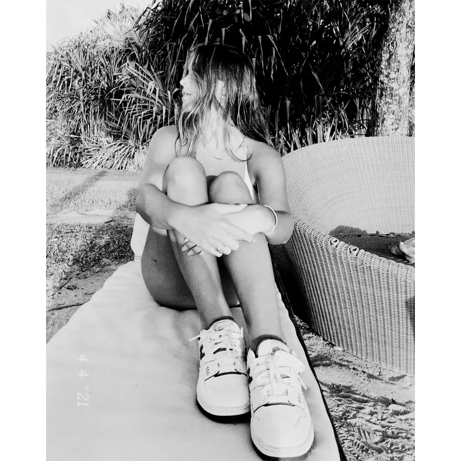 Kelly Ripa Shares Approved Photo Daughter Lolas 20th Birthday