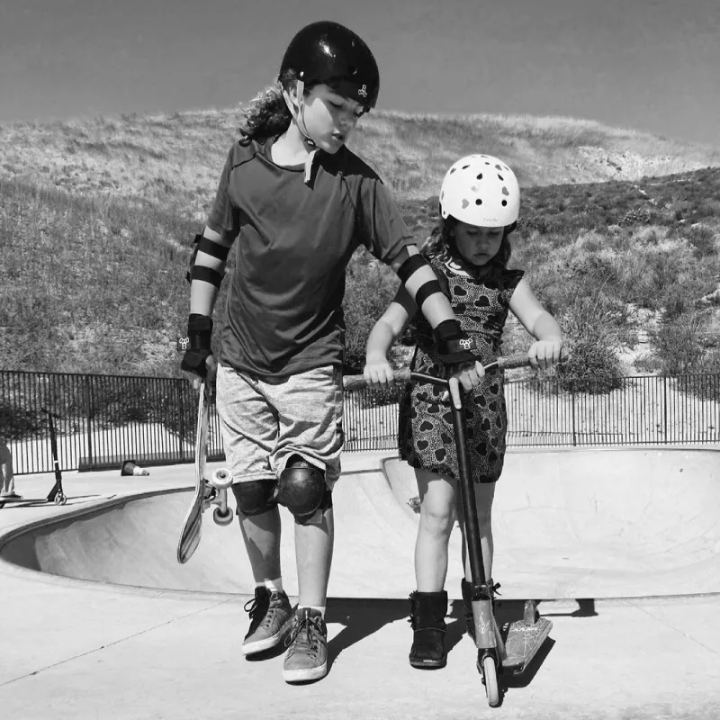 Kendra Wilkinson Ex Hank Basketts Photos With Their 2 Kids Family Album