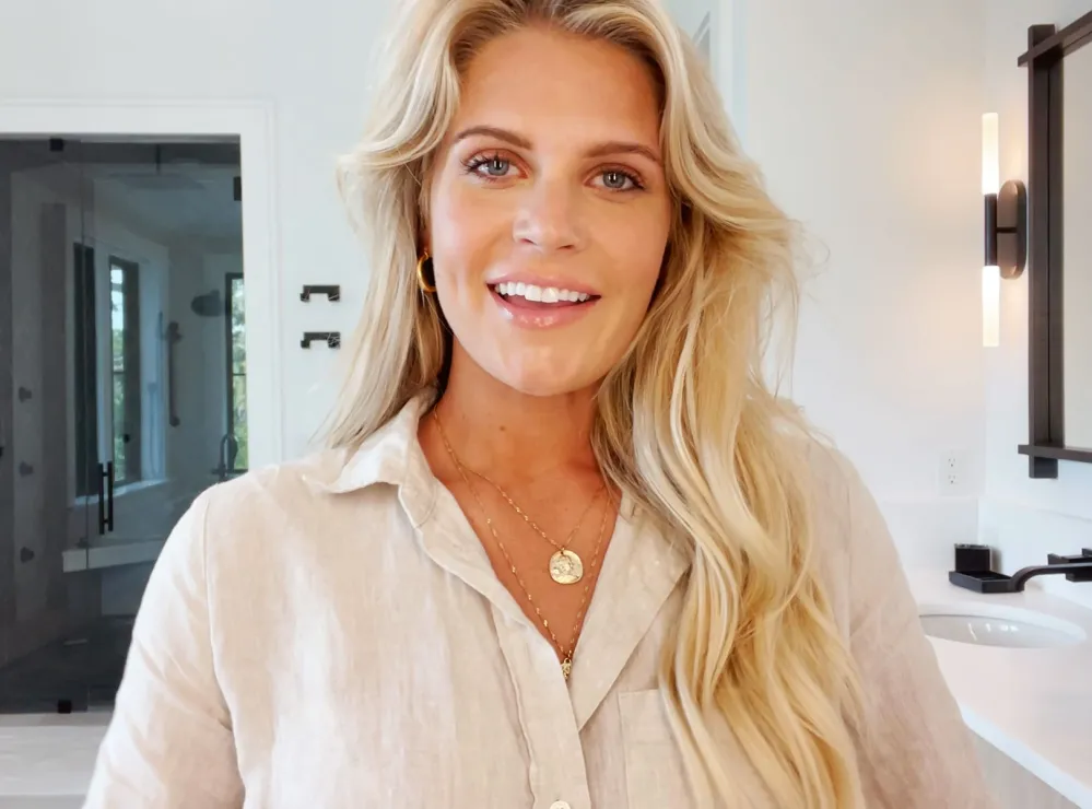 Madison LeCroy&rsquo;s Cure for Tech Neck, Dry Skin and Chapped Lips