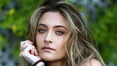 Hair Envy! Paris Jackson Just Got the Sickest Emerald Highlights