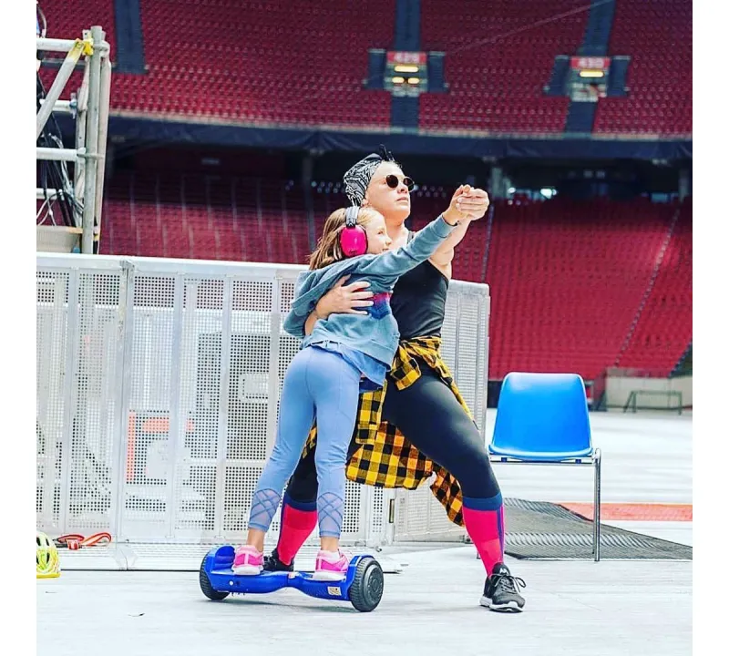 Pink and Carey Hart Share New Photos of Daughter Willow While Celebrating 10th Birthday 1 10