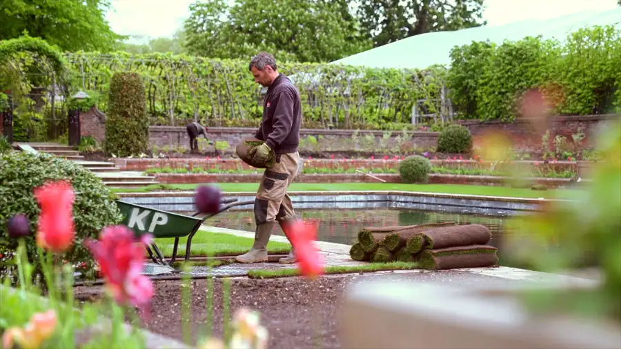 Princess Dianas Statue Location Took 1000 Hours Includes 400m Turf