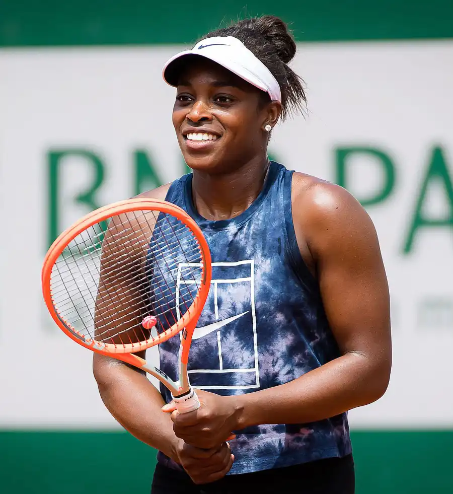 Sloane Stephens Naomi Osaka Exits French Open Celebs React