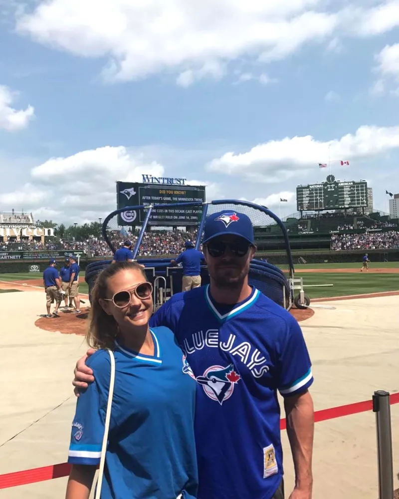 Stephen Amell Cassandra Jean