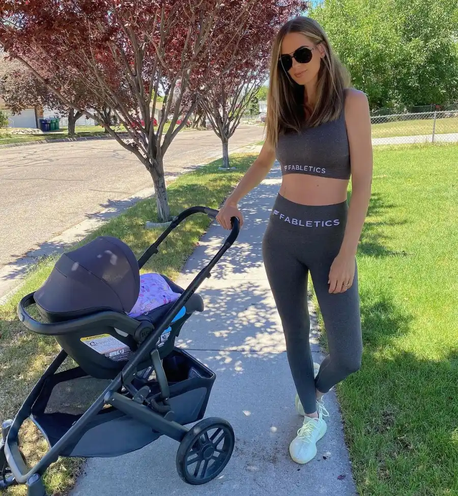 Survivor’s Sierra Dawn Thomas Shows Off Postpartum Body 3 Weeks After Birth