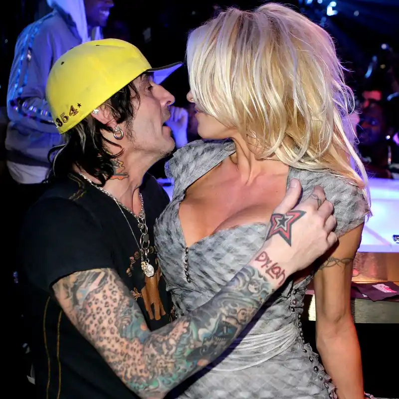 Tommy Lee Pamela Anderson A Timeline Their Rocky Romance