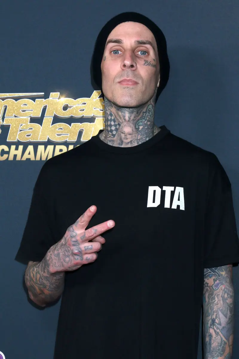 Travis Barker Blink 182 Mark Hoppus Is Undergoing Chemo for Cancer