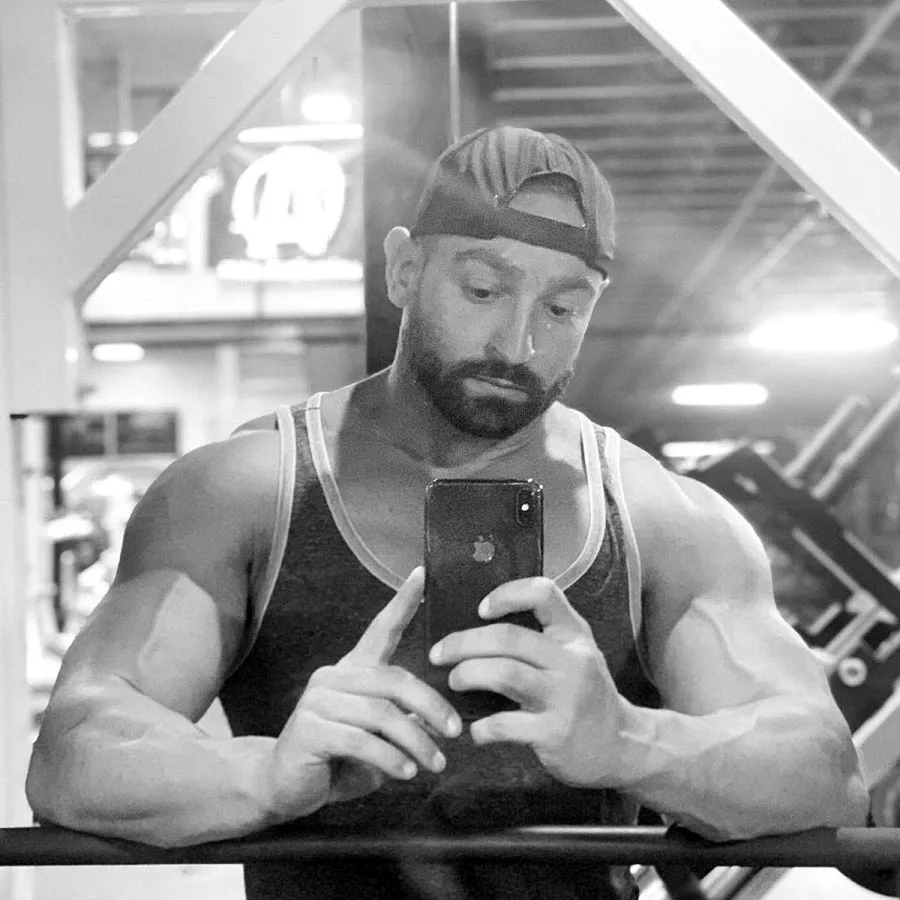 He's a New Jersey Native Sammi Sweetheart Fiance Christian Biscardi 5 Things Know Amid Rumored Split