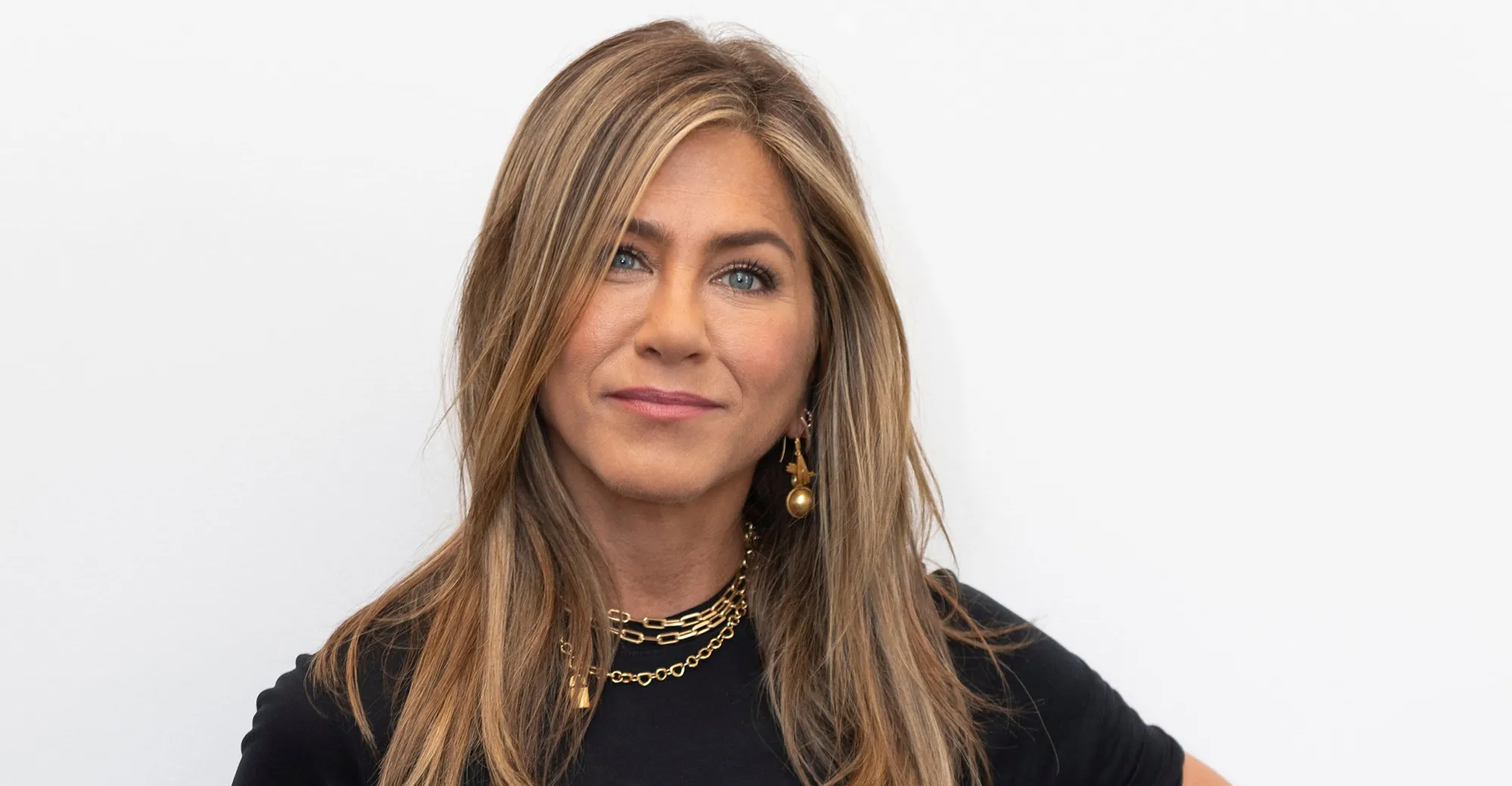 jennifer-aniston-morning-show-lip-plumper