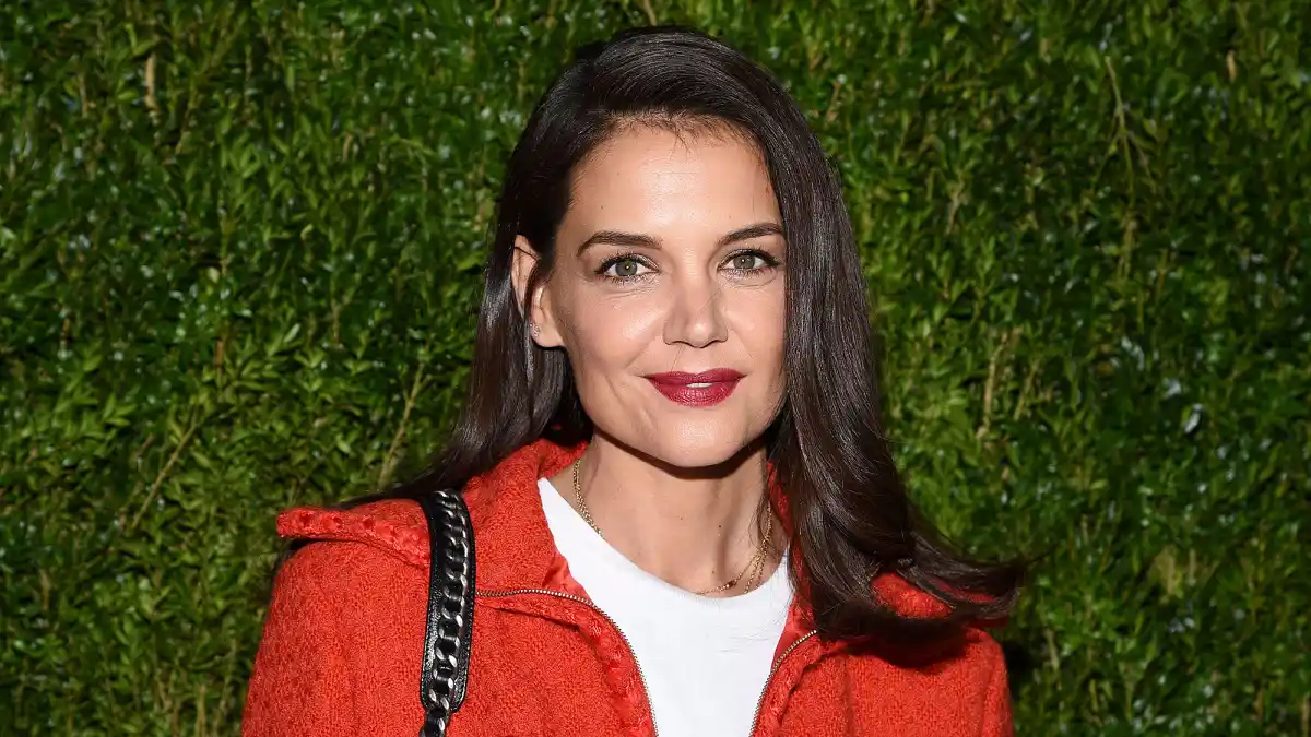 katie-holmes