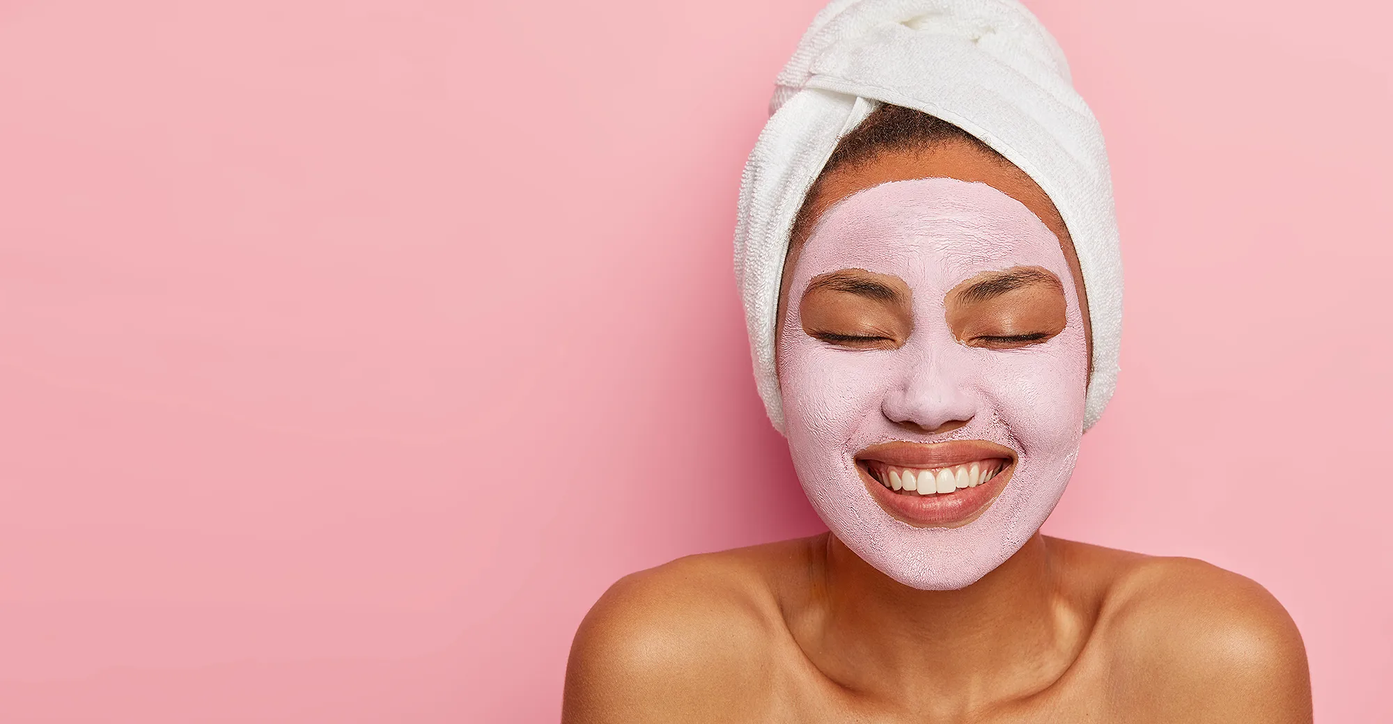 pink-clay-mask-skincare