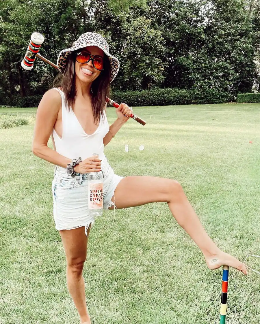 Kaitlyn Bristowe Stars Who Love Pink Rose Wine