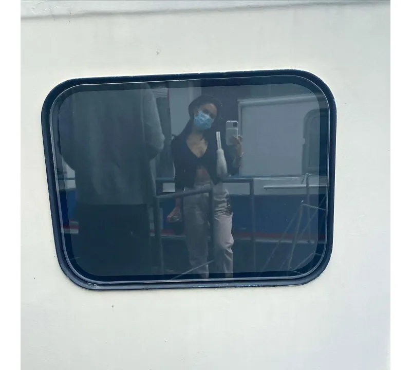 Ariana Grande Shares Adorable Photos From Her Netherlands Honeymoon With Dalton Gomez 3