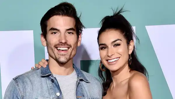 Pregnant Ashley Iaconetti Jared Haibon Show Ultrasound Video Ahead 1st Child