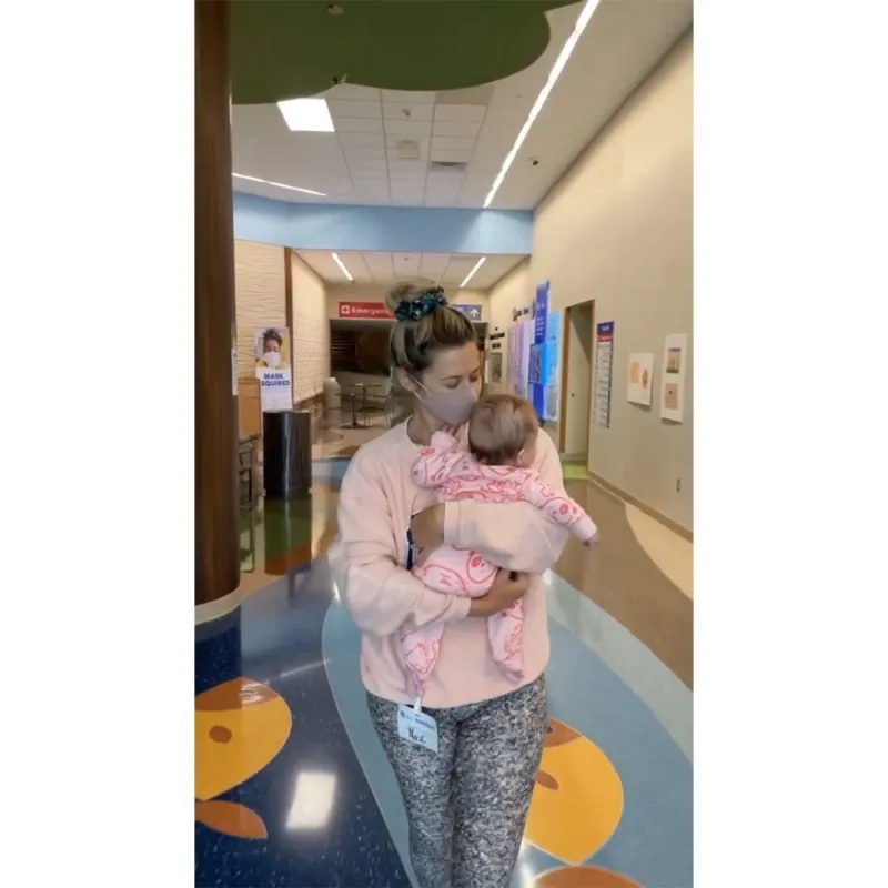 Bachelor Lesley Murphy Reflects on Crazy 36 Hours in Emergency Room With Daughter Nora