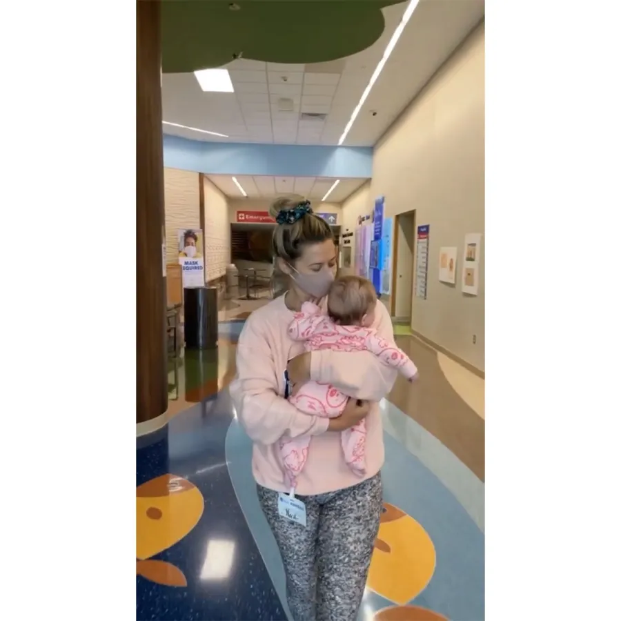 Bachelor Lesley Murphy Reflects on Crazy 36 Hours in Emergency Room With Daughter Nora