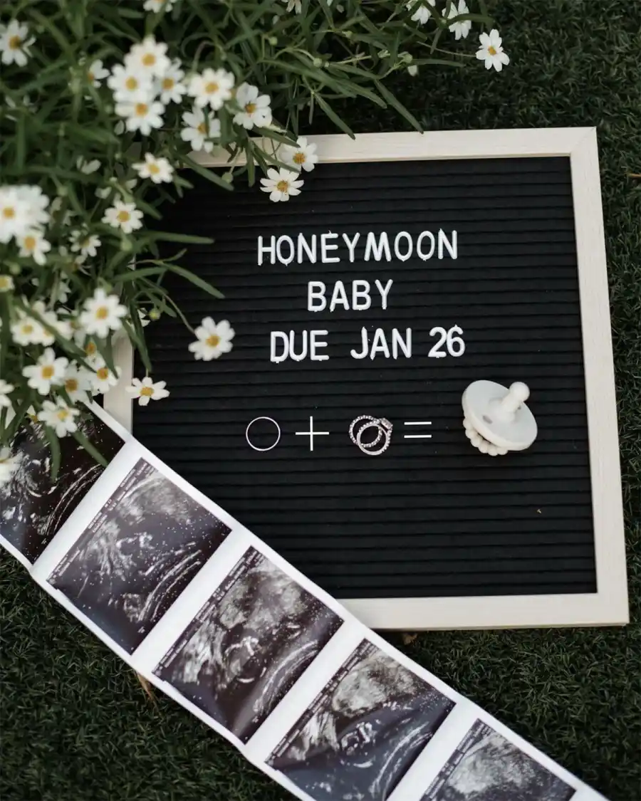 Bachelor Raven Gates Pregnant Expecting 1st Child With Husband Adam Gottschalk Courtney Matthews Photography 5