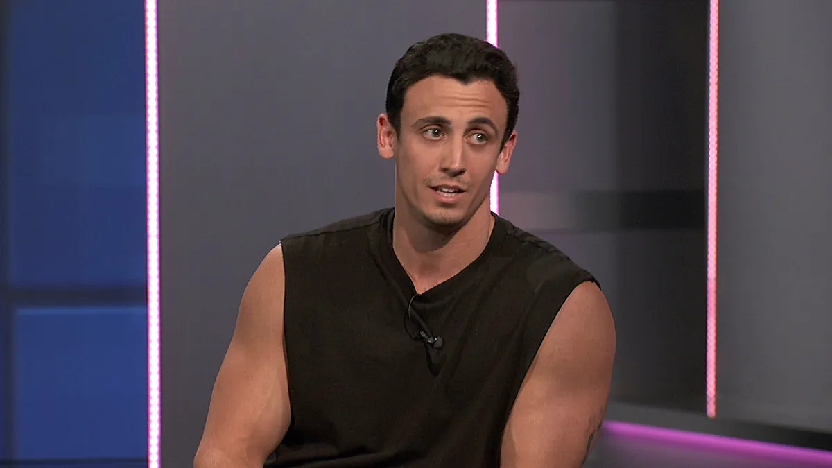 Big Brother 23 Brent Reacts His Blindside Hannah Goodbye Message Brent Champagne