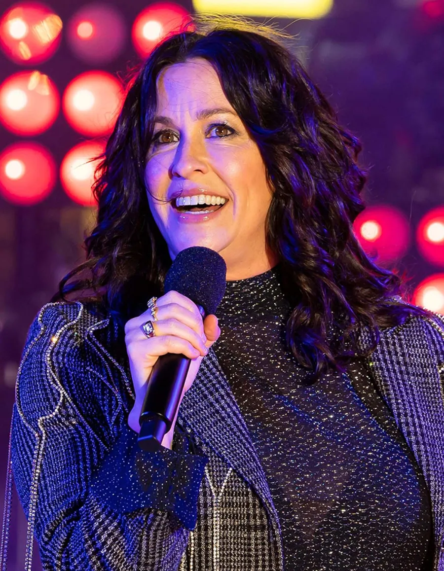 Bradley Cooper Heidi Klum More Stars With Unforgettable SATC Cameos 